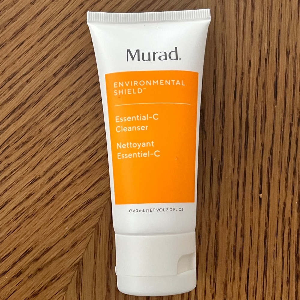NEW Murad Essential-C Cleanser - 2oz deluxe travel size